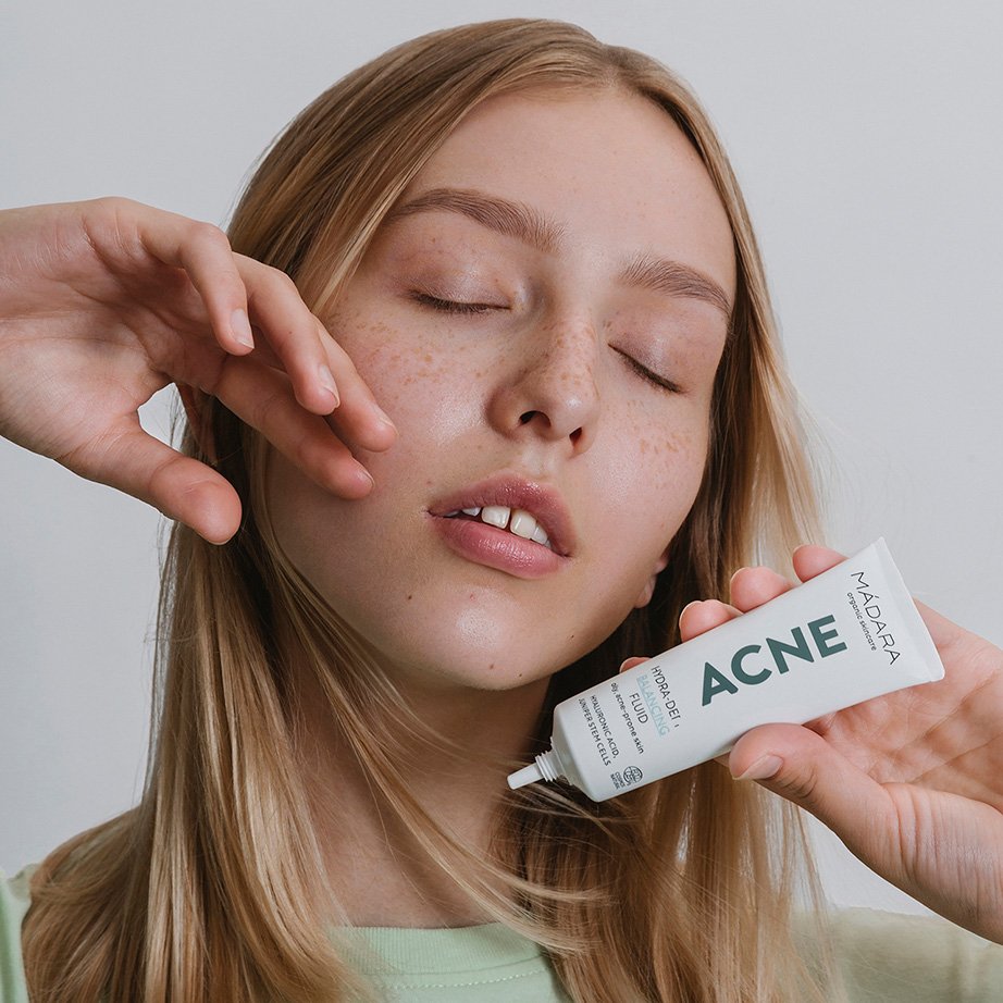 ACNE HYDRA-DERM Fluid echilibrant