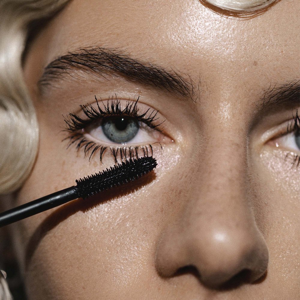 DEEP MATTER Bold Volume Mascara