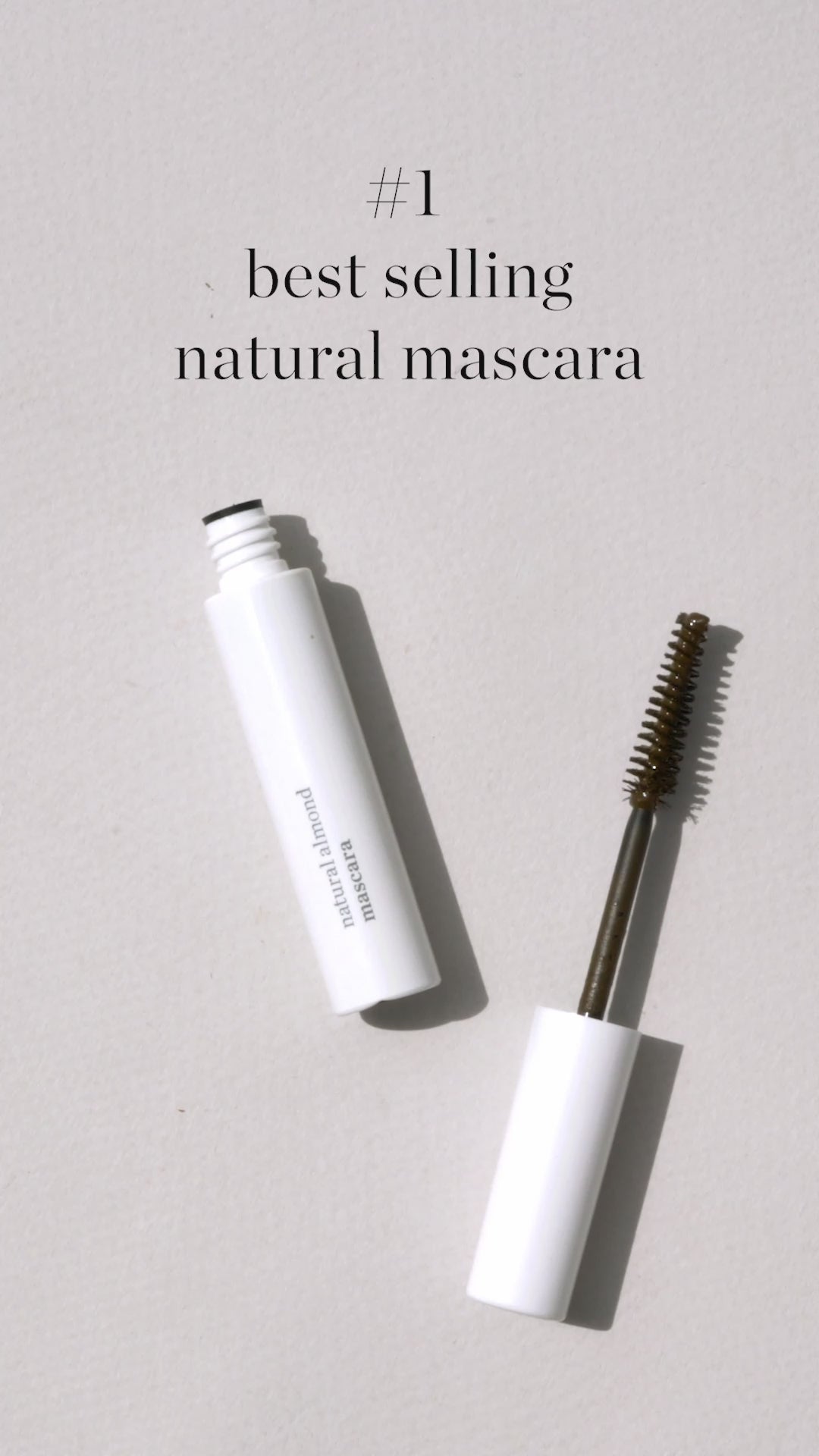 Natural almond mascara - Black